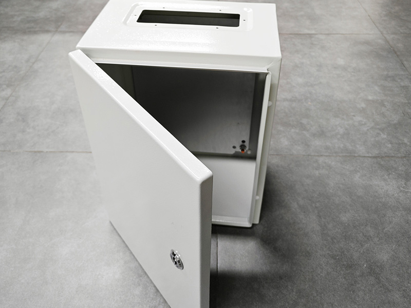 Explosion-proof control cabinets provide intrinsically safe solutions for the petrochemical industry